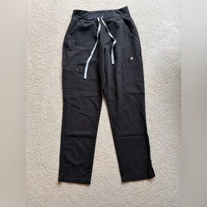 FIGS High Waisted Yola Small Petite Scrubs Black GUC *has small flaw*